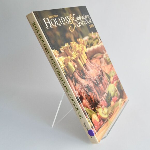 Taste of Home's Holiday & Celebrations Cookbook 2005 - Picture 2 of 3